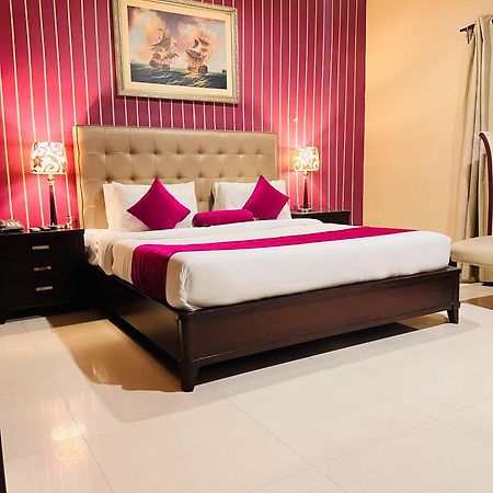 Grand Regent Hotel And Suites Faisalabad Exterior photo